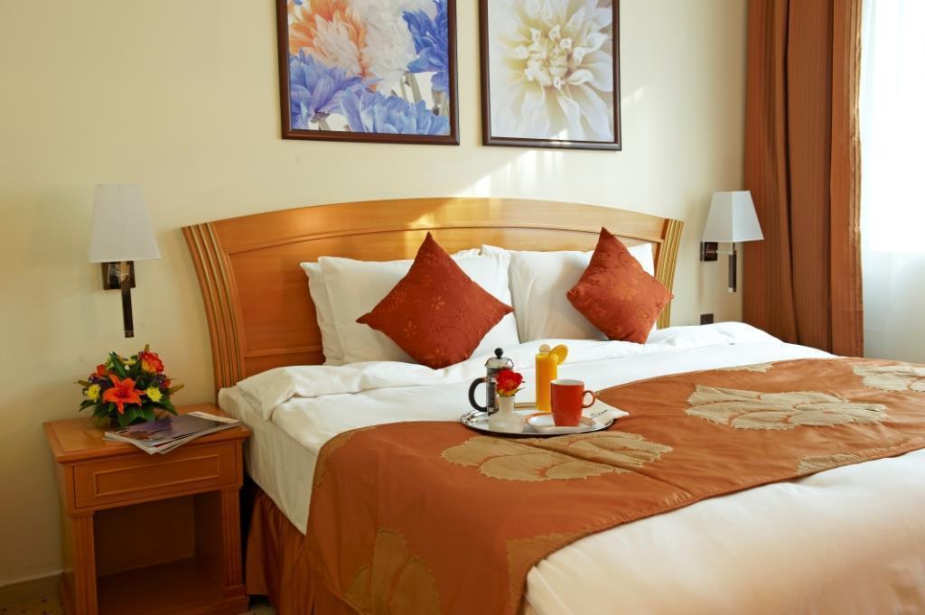 Golden Tulip Sharjah