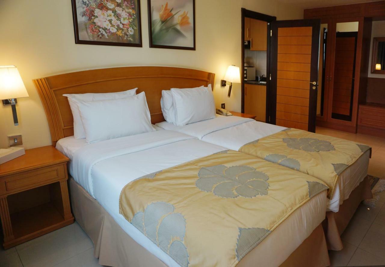 Golden Tulip Aparthotel