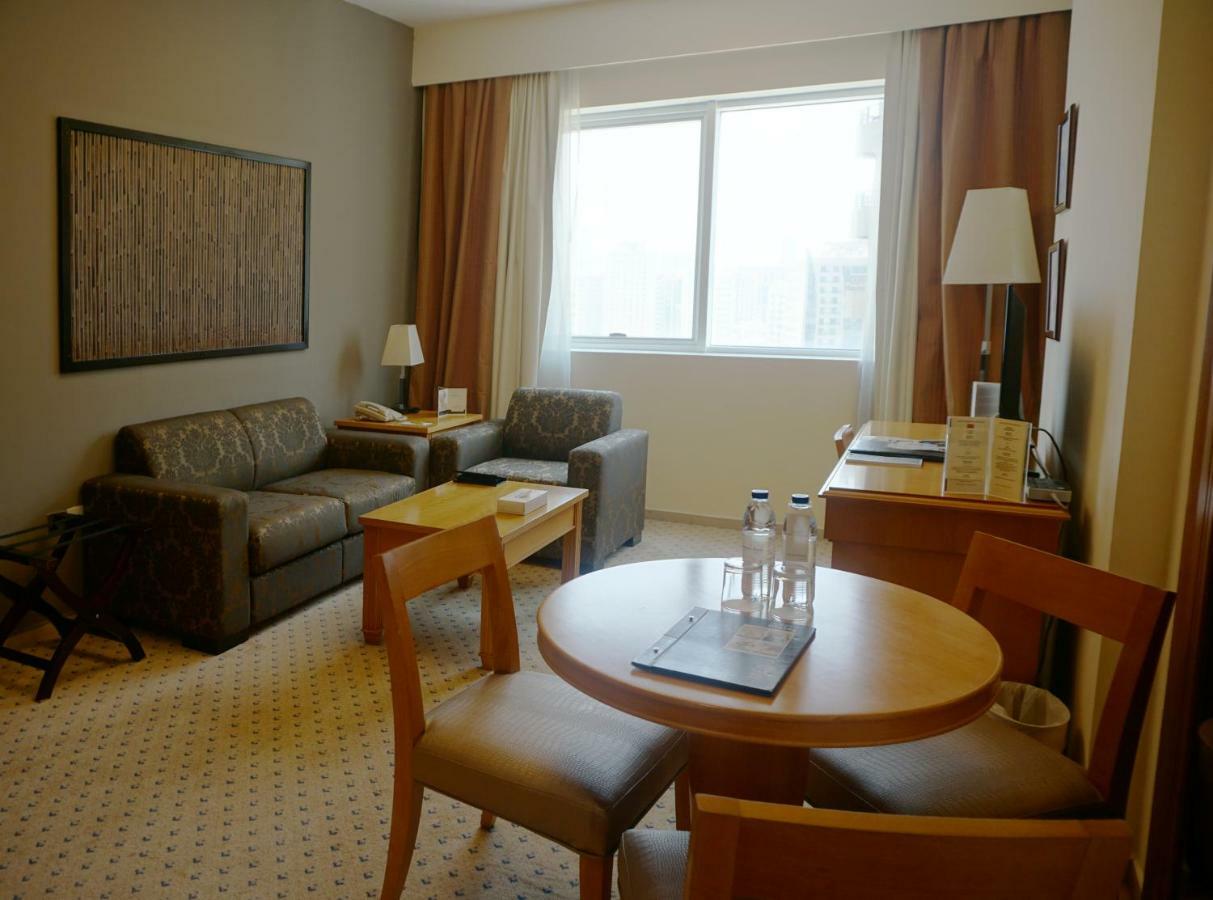 Golden Tulip Aparthotel Sharjah