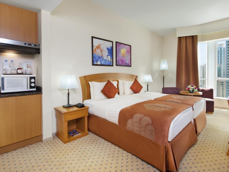 Golden Tulip 4*
