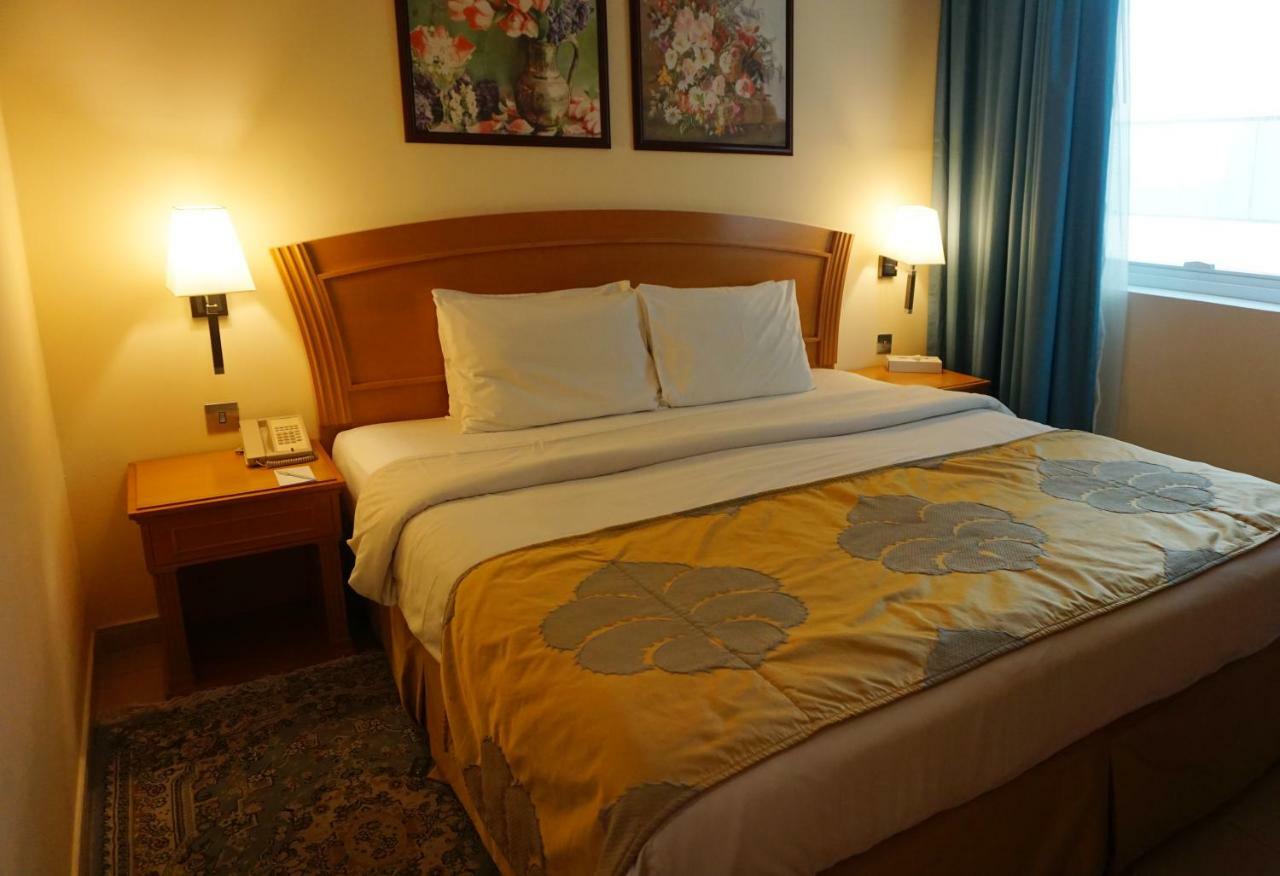 Aparthotel Golden Tulip