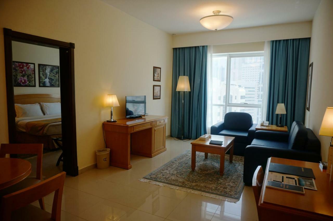 Golden Tulip Aparthotel